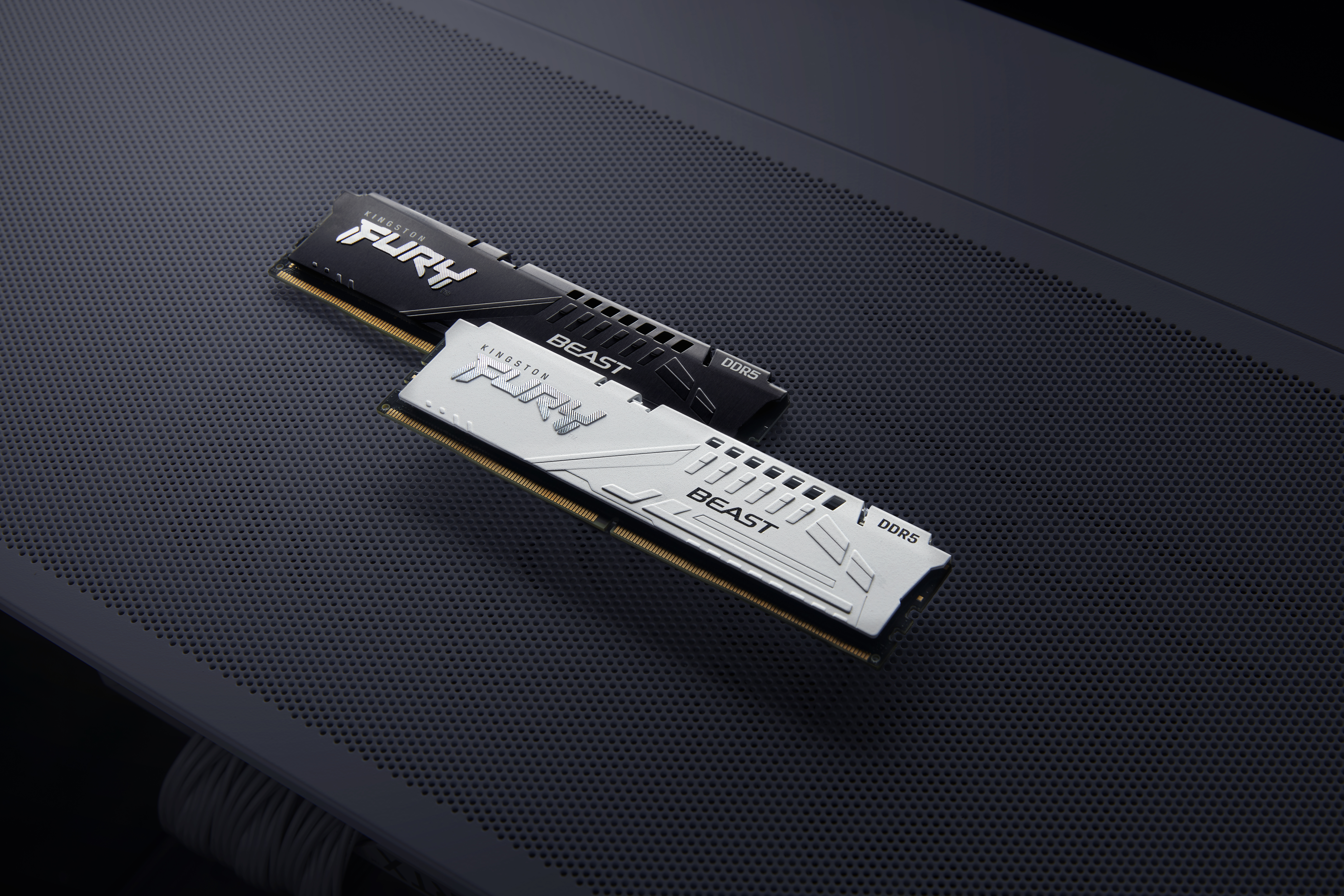 Kingston Technology FURY Beast 32GB 5200MT/s DDR5 CL40 DIMM (Kit of 2) Black. Component for: PC, Internal memory: 32 GB, M