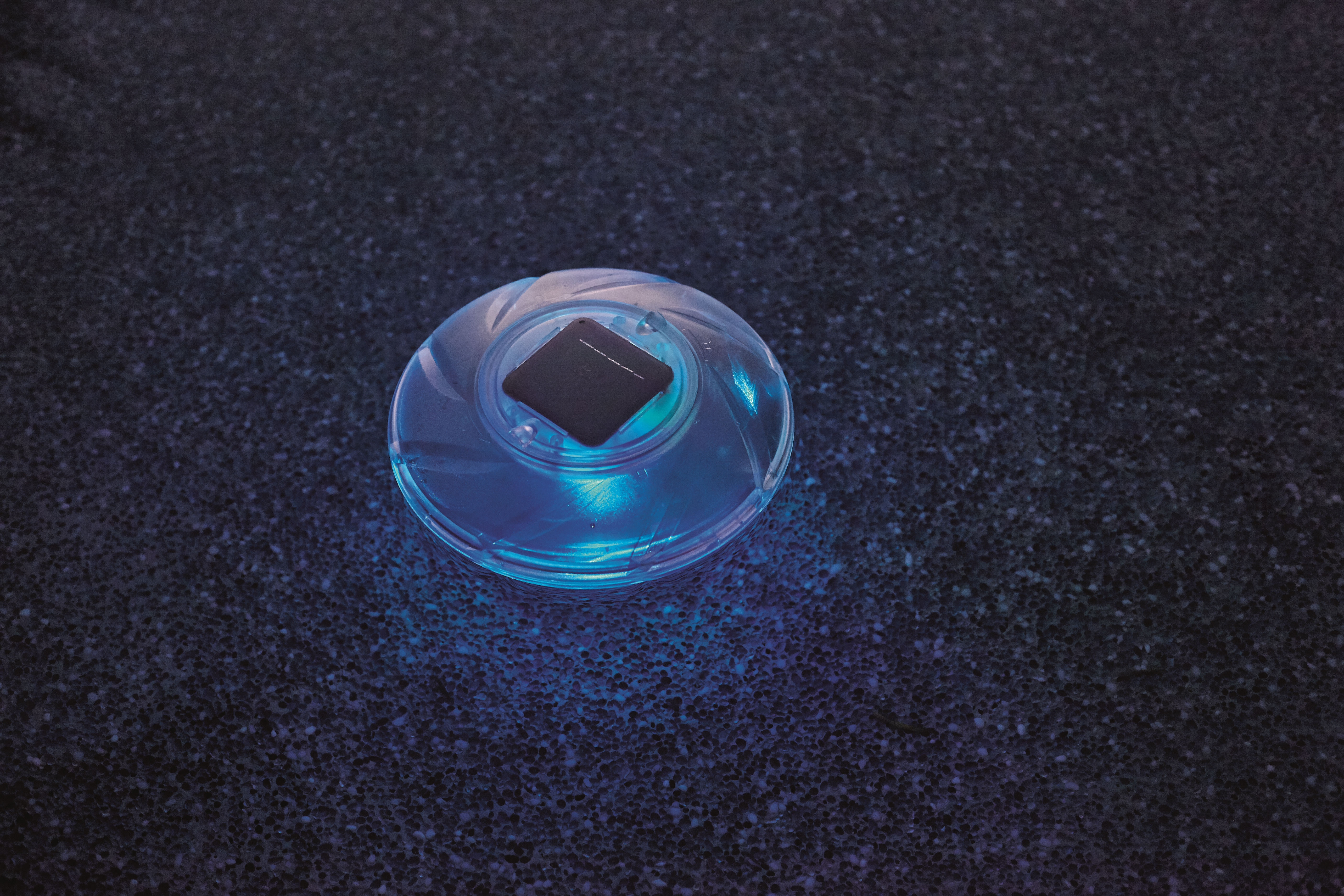 صورة Bestway Solar-Float Lamp - شفاف, LED, متعدد الألوان, 18 سم