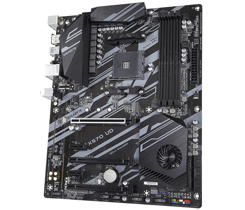 GIGABYTE X570 UD – image 4