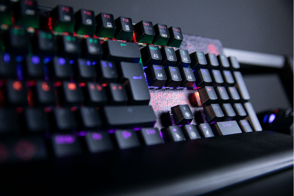 Konix 82381120331 keyboard Gaming USB AZERTY French Black, Red – image 9