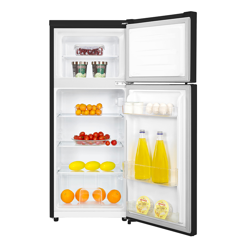 Hisense RT156D4ABF fridge-freezer Freestanding – image 4