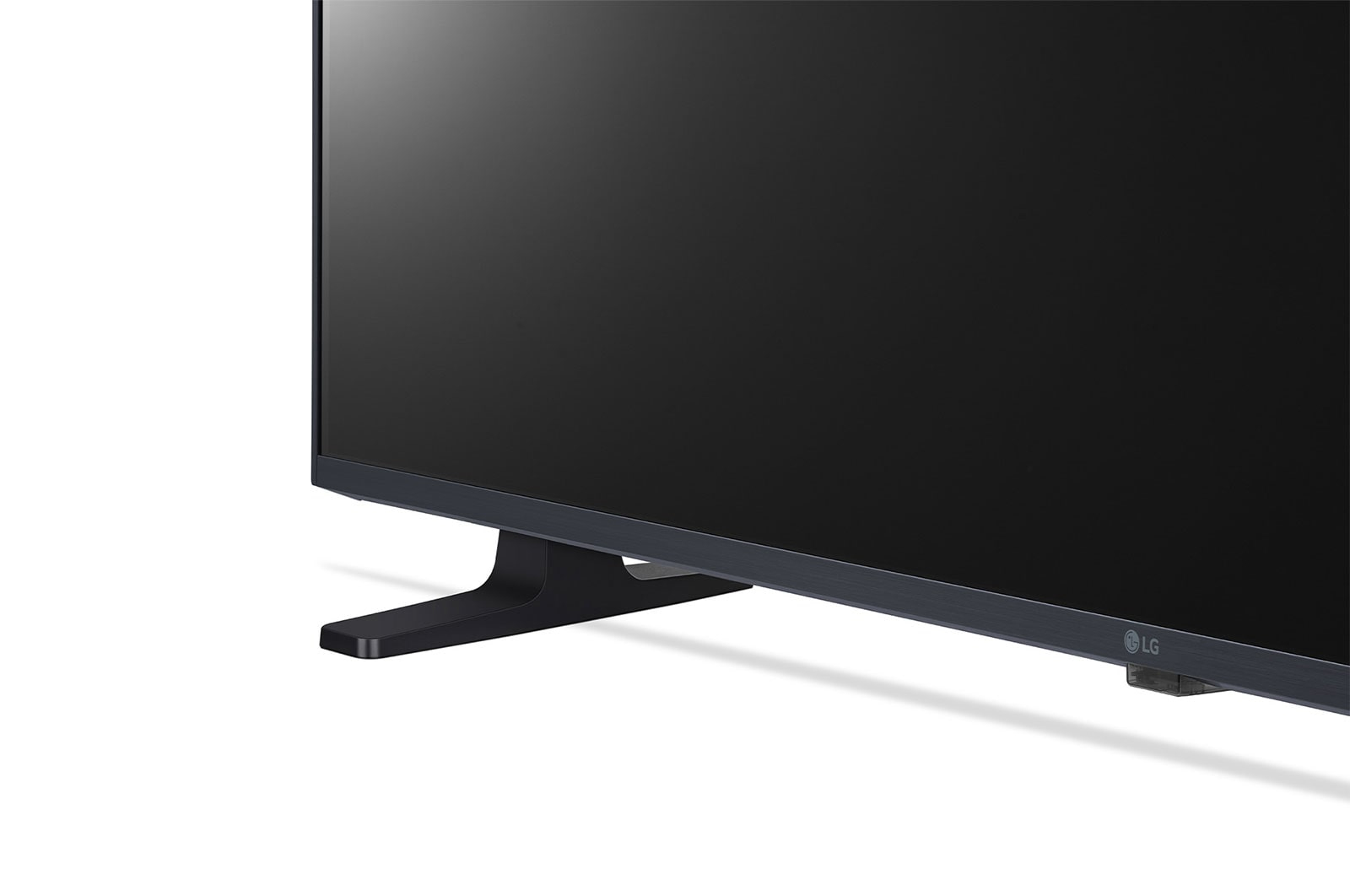 LG 32LR650BPSA TV – image 6