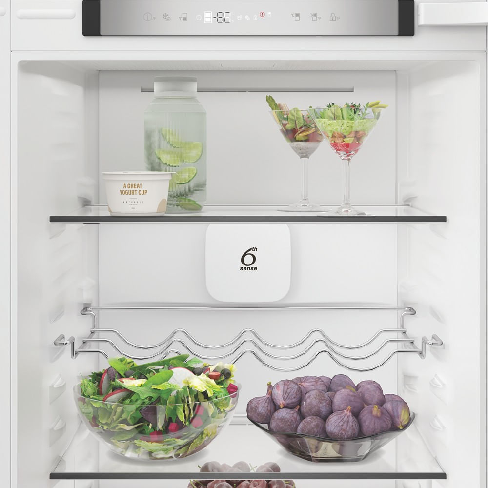 Whirlpool 7525320029 fridge-freezer Built-in – image 5
