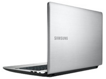 Samsung 3 NT300E5E Intel® Core™ i5 i5-3230M Laptop – image 1