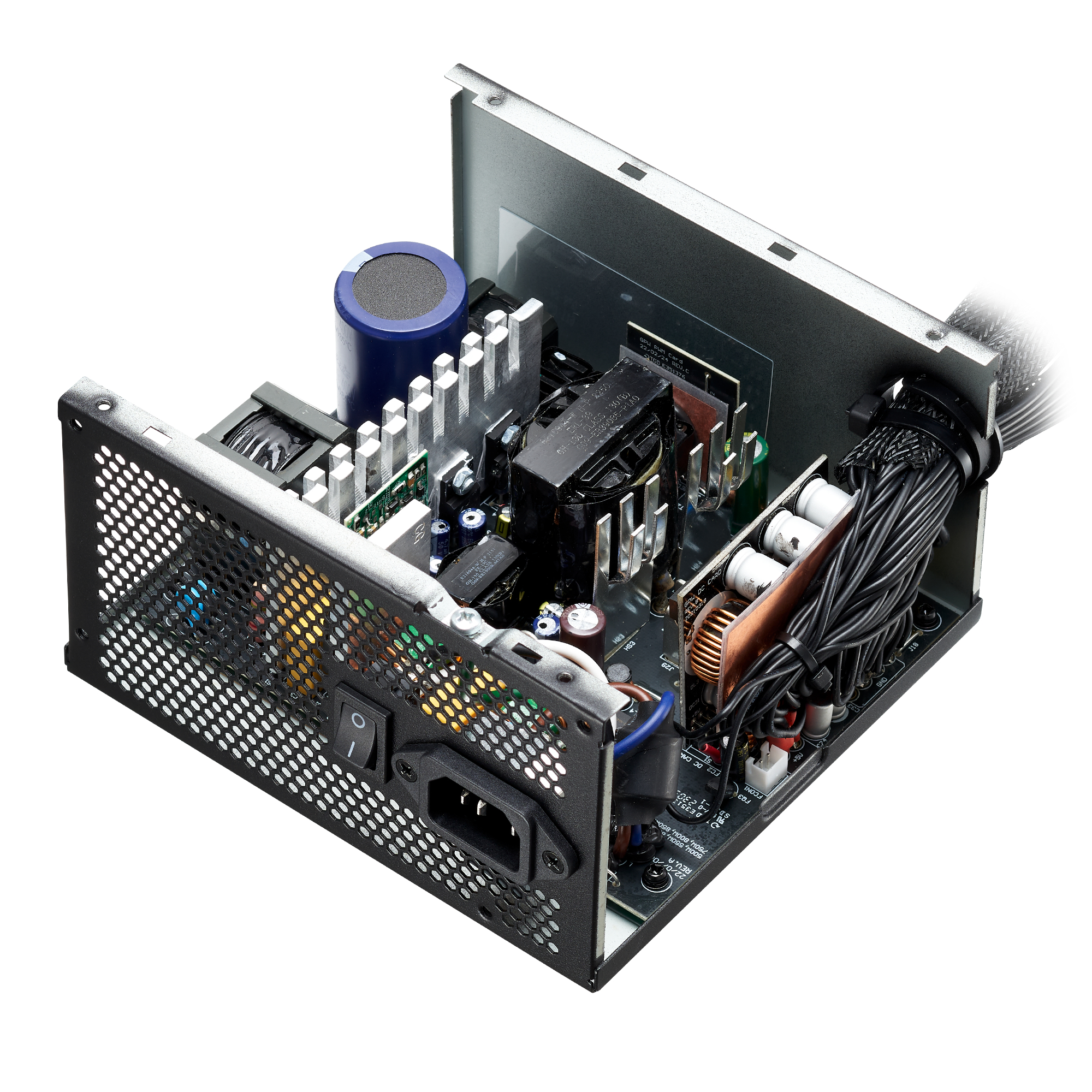 XPG KYBER 650W – image 6