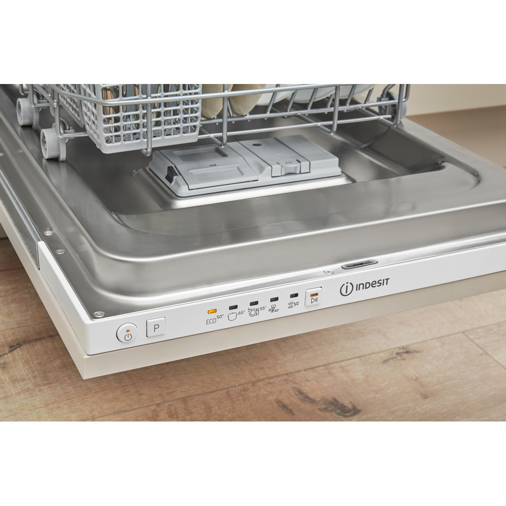 Indesit DSIE 2B19 UK – image 8