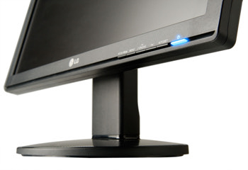 LG W1942S computer monitor – image 6