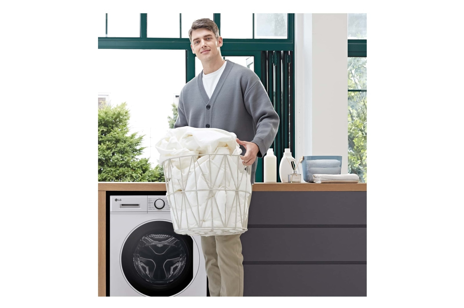 LG F2WT2008S3W washing machine Front-load – image 6