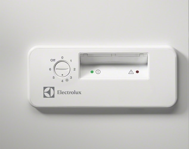 Electrolux EC2200AOW1 freezer Chest freezer Freestanding – image 2