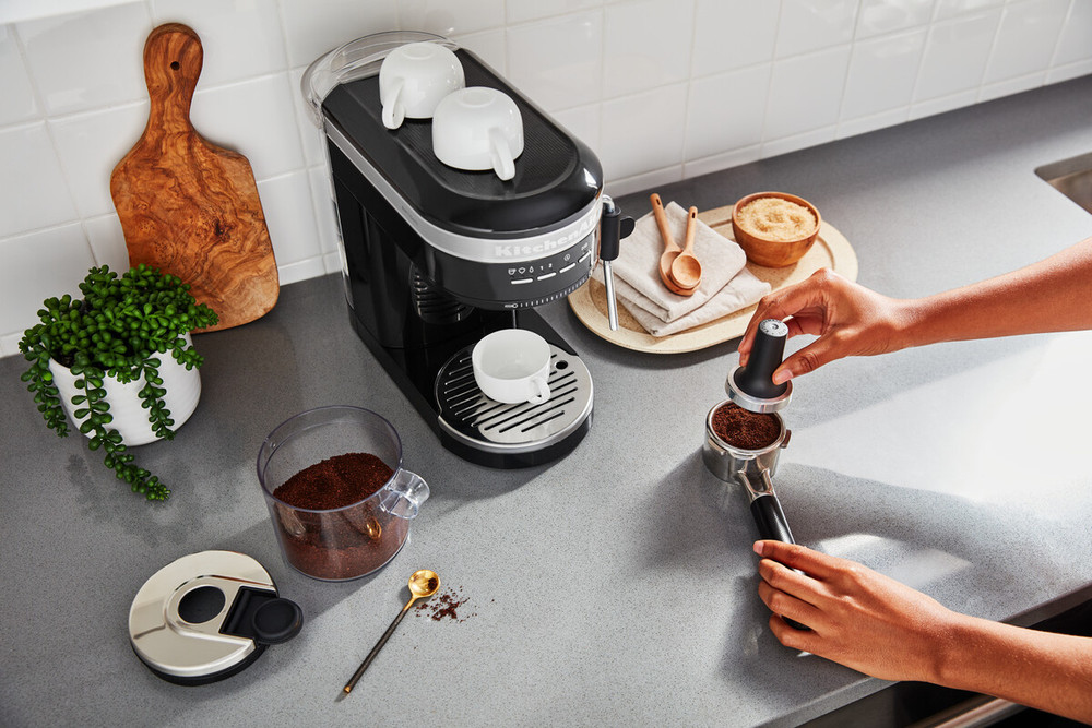 KitchenAid 5KES6503EOB Semi-auto Espresso machine – image 6