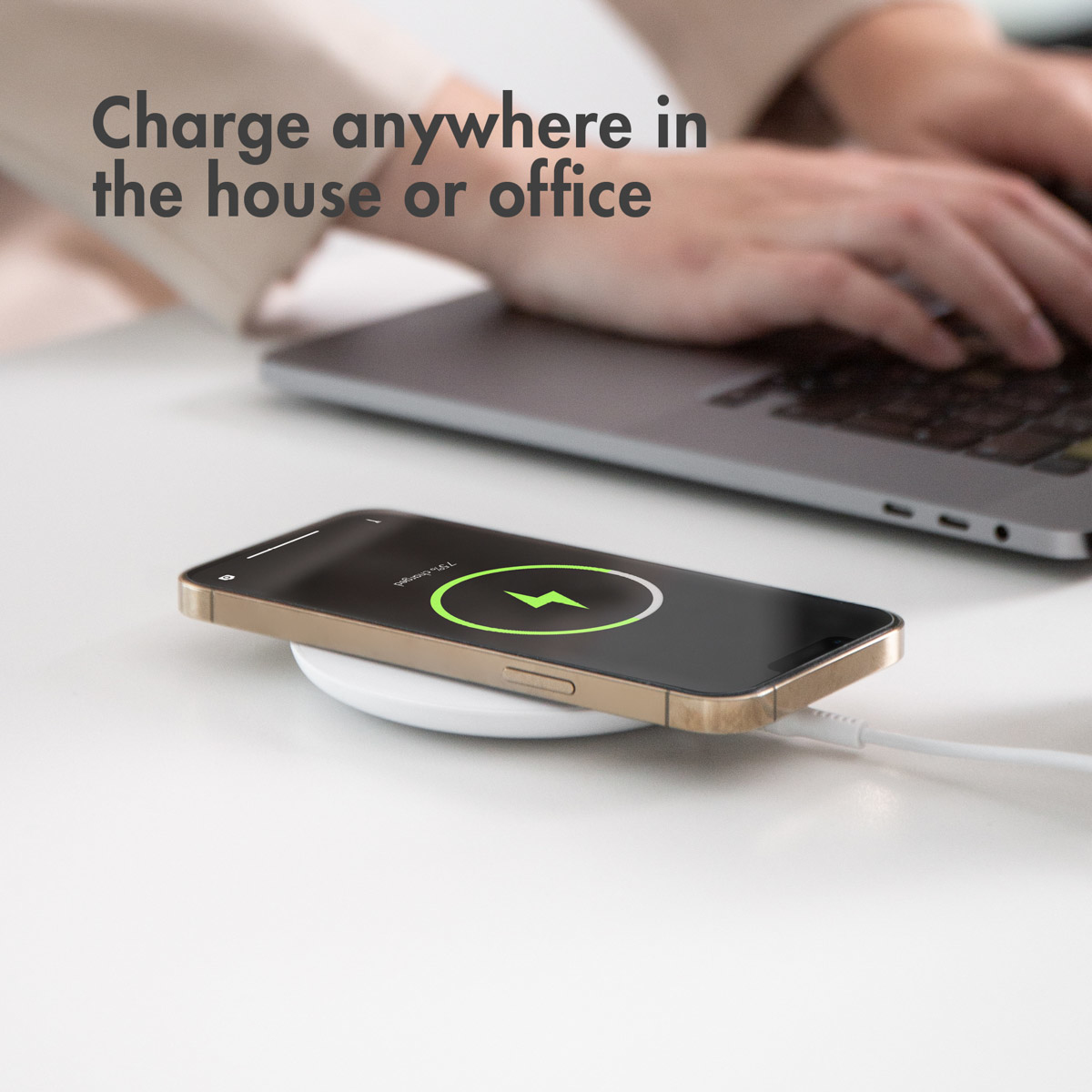 Accezz WIRELESSCHARGER44631902 mobile device charger Smartphone White USB Wireless charging Indoor – image 7