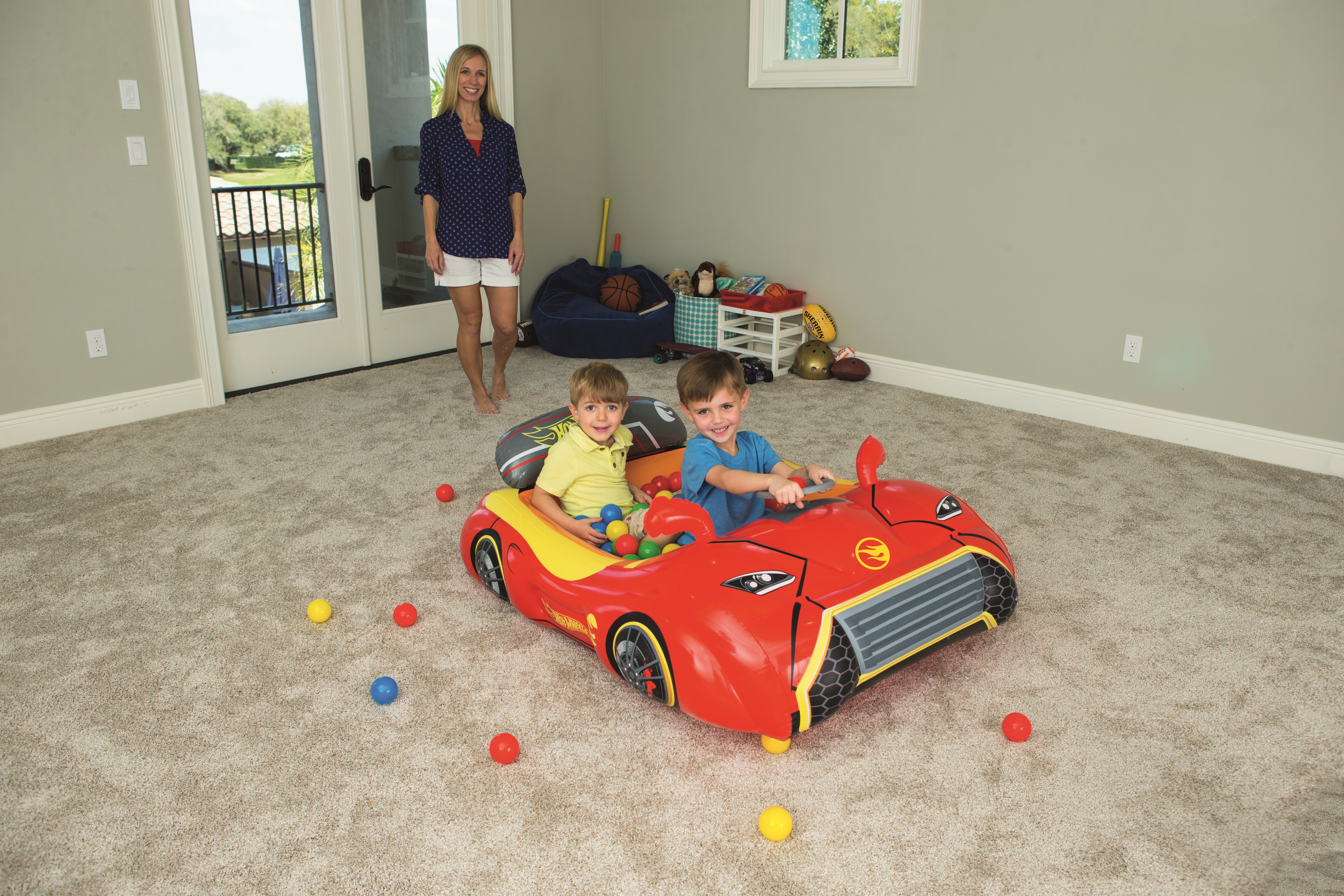 صورة Bestway Hot Wheels حفرة كرات قابلة للنفخ