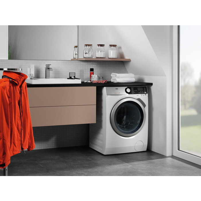 AEG L7WT96EX washer dryer Freestanding Front-load White – image 8