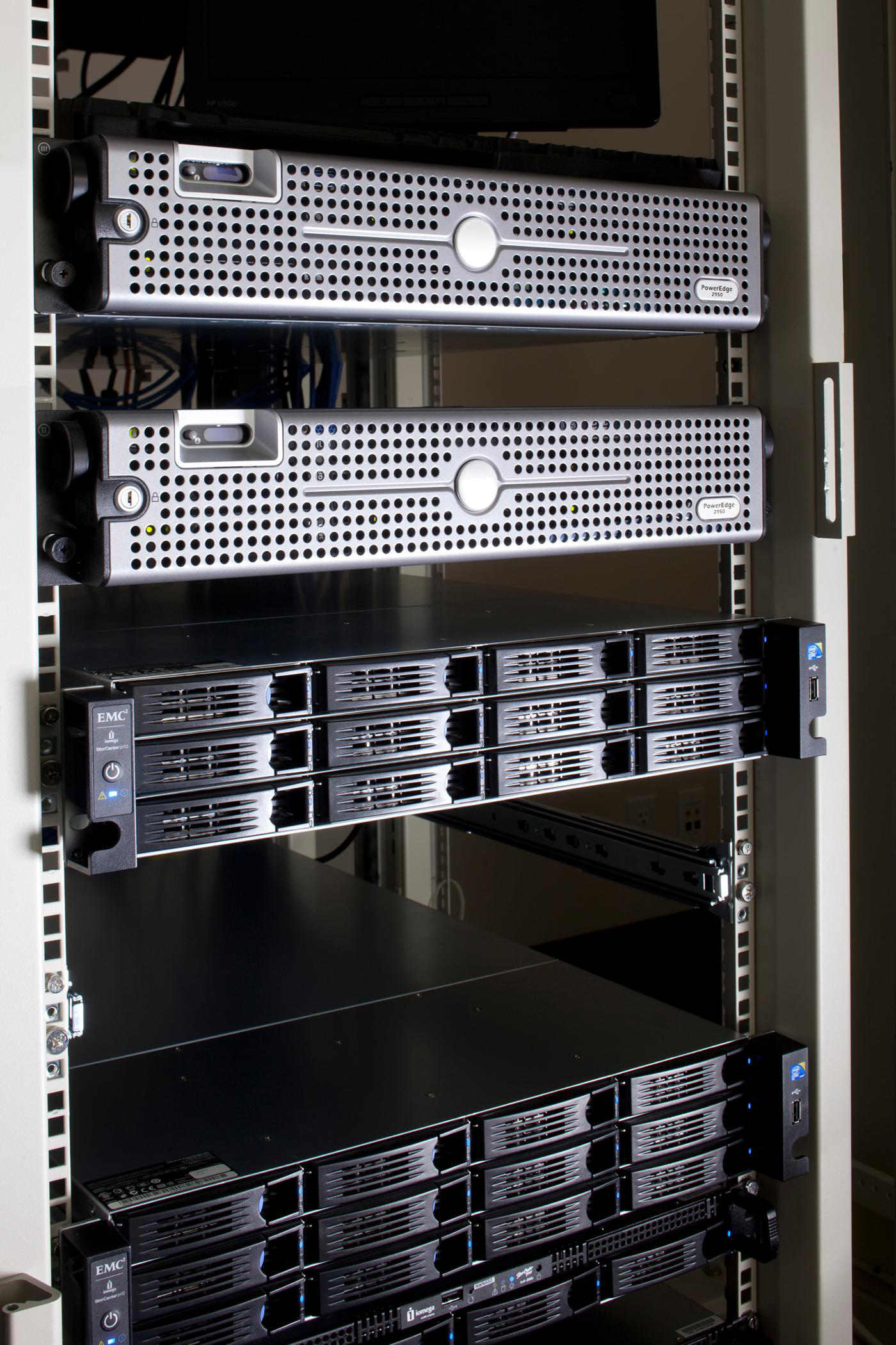 Iomega px12-350r NSA 24TB Server Class – image 6