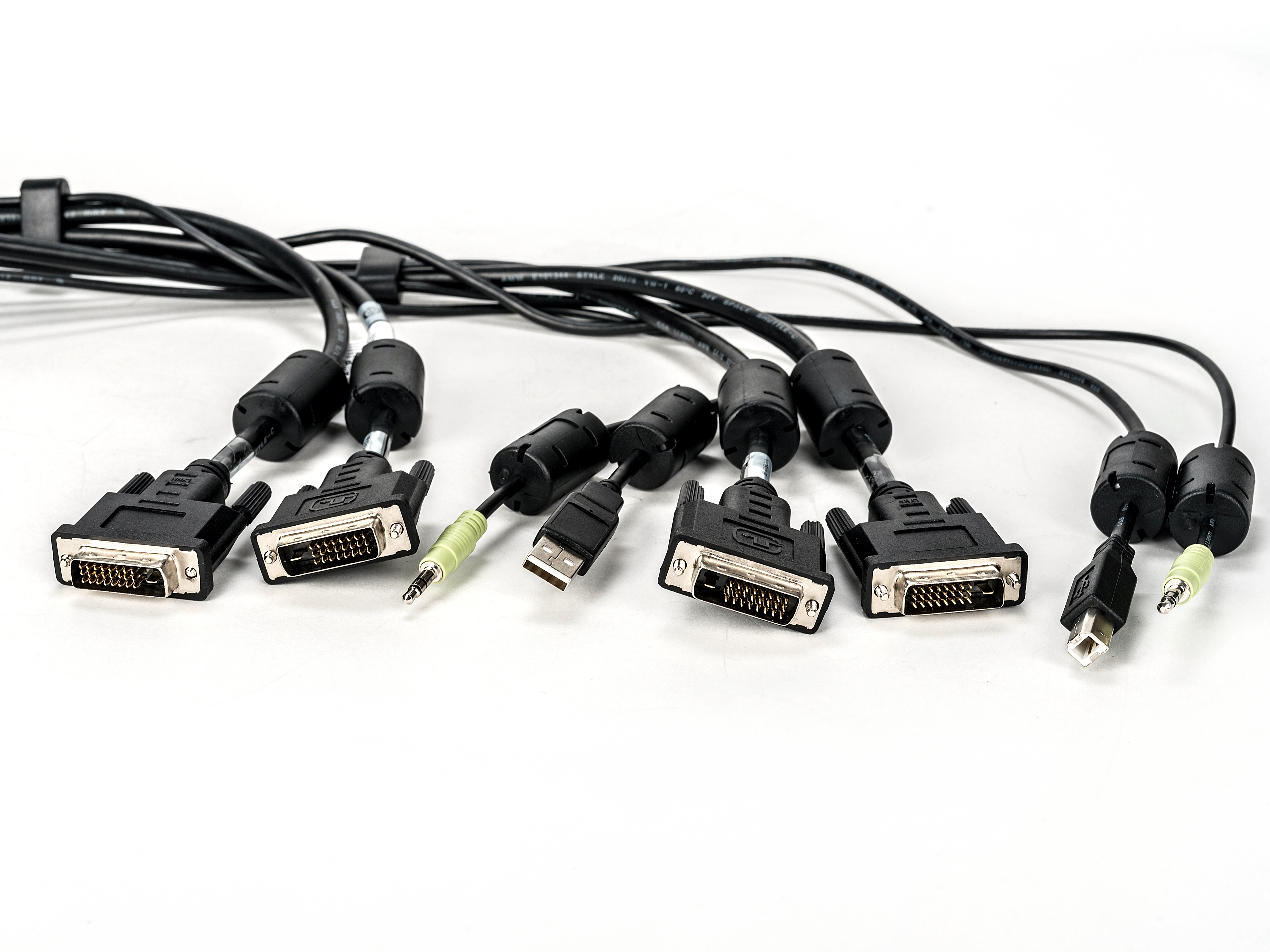Vertiv Avocent CBL0152 KVM cable 1.8 m. Cable length: 1.8 m, Keyboard port type: USB, Mouse port type: USB