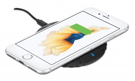 Manhattan Smartphone Wireless Charging Pad – image 6