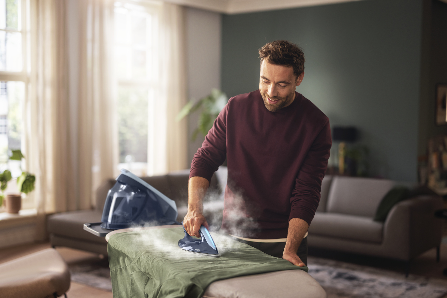 Philips 7000 series PSG7030/21R1 steam ironing station – image 7