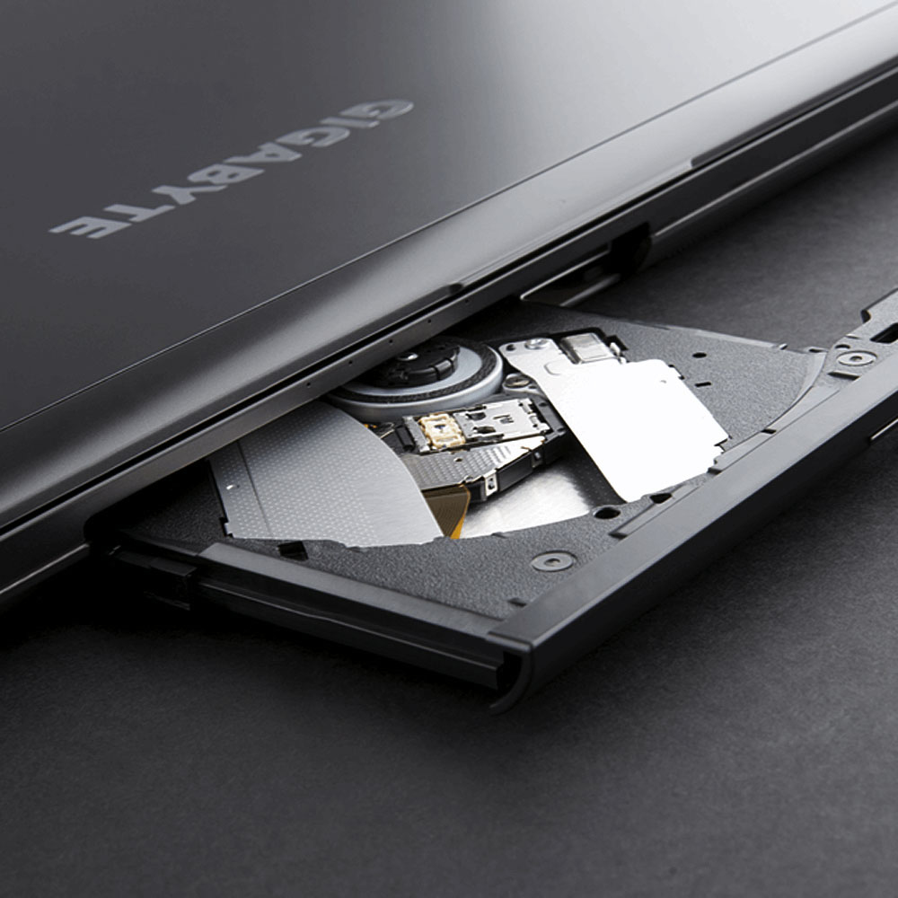 GIGABYTE P35W V4-CF1 – image 5