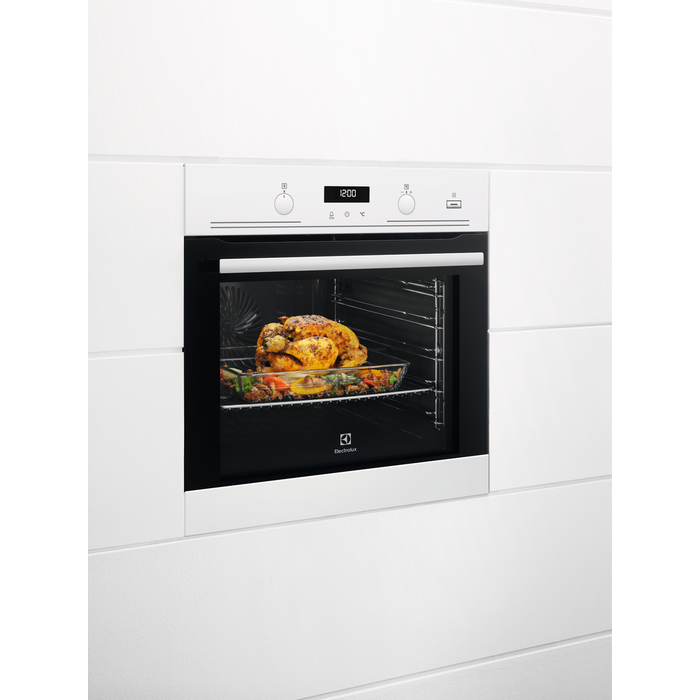 Electrolux EOP721NV 71 L 3500 W White – image 3