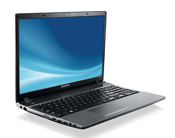 Samsung 5 550P5C-S04RU Intel® Core™ i5 i5-3210M Laptop – image 5