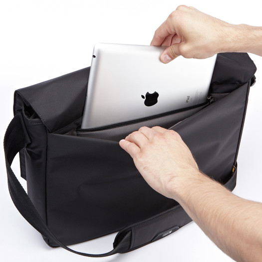 Case Logic MLM-114-BLACK laptop case – image 7