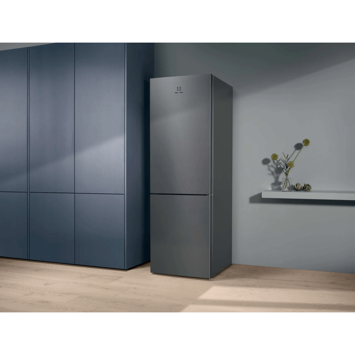 Electrolux LNT6ME32U2 Freestanding – image 4