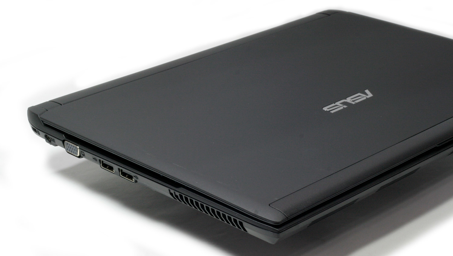 ASUS U36SD-RX167V Intel® Core™ i7 i7-2620M Laptop – image 6