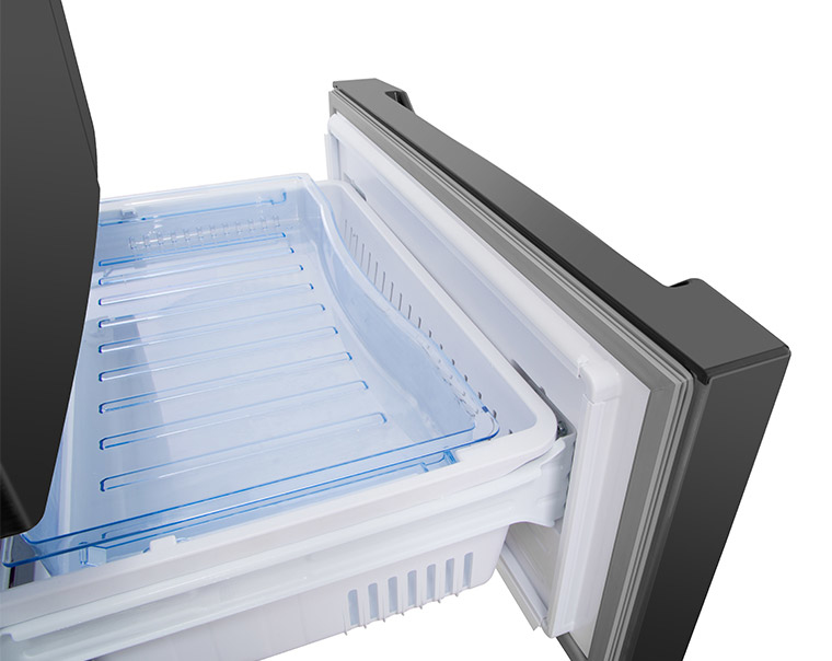 Hisense RF528N4WB1 side-by-side refrigerator Freestanding – image 3