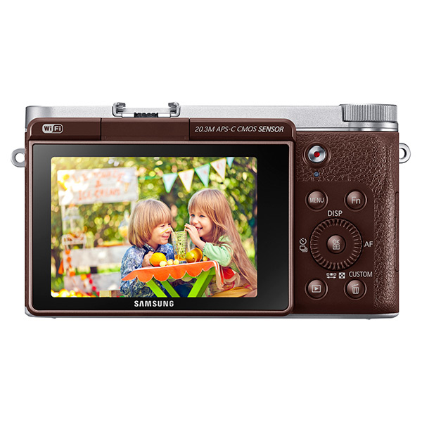 Samsung NX3000 + ED II 20-50mm + SEF-8A – image 3