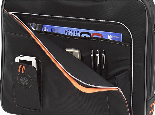 Targus 15.4" Urban Laptop Case – image 3