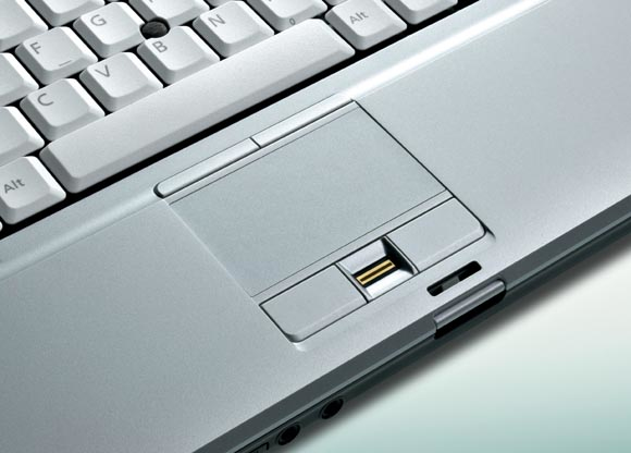 Fujitsu LIFEBOOK S7220 – image 5