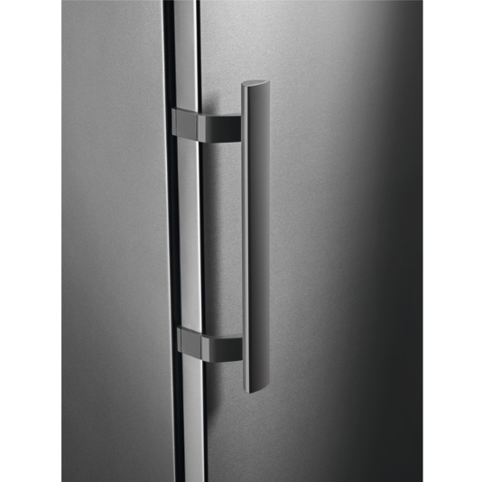 Electrolux LRI1DF39X fridge Freestanding – image 5