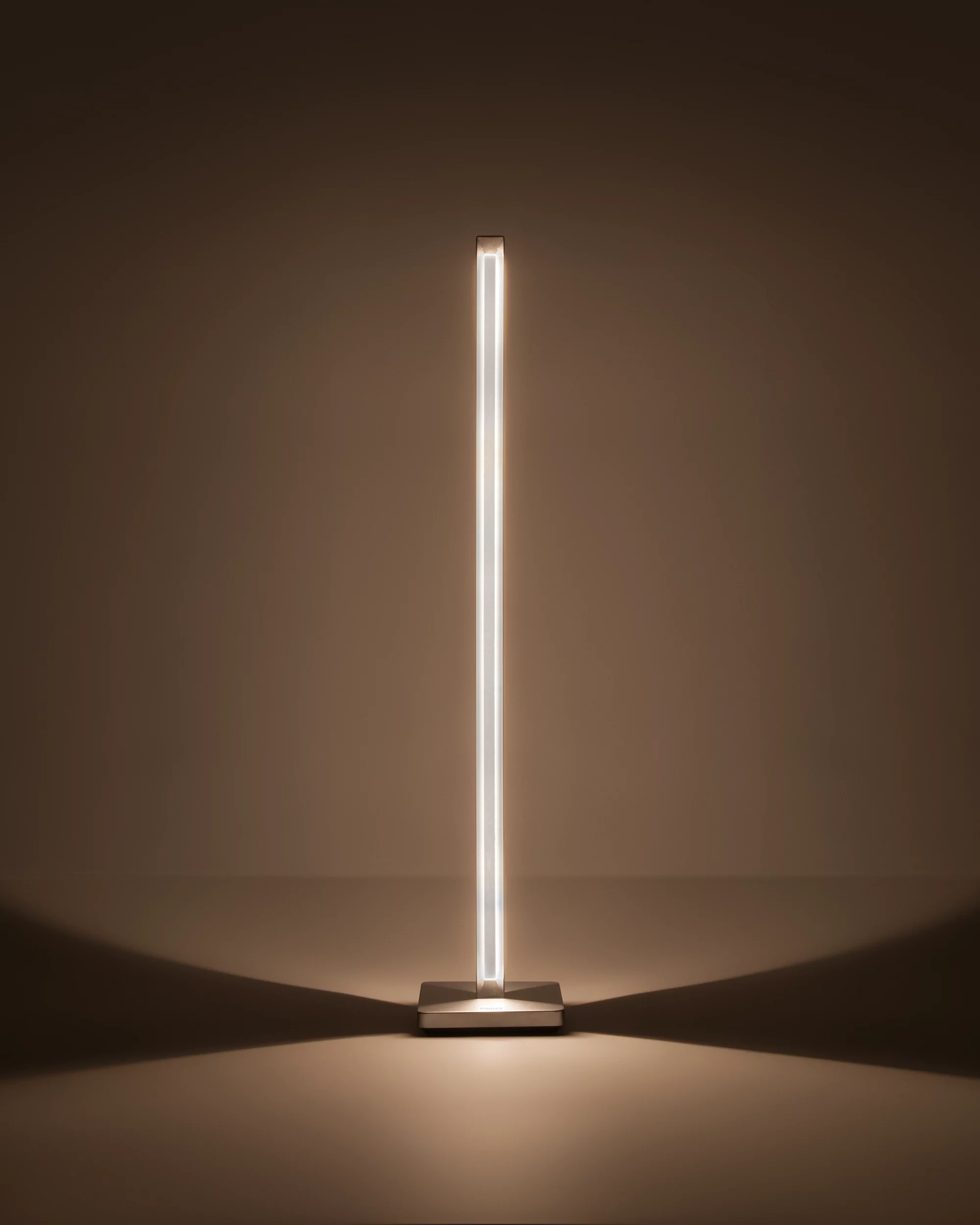 Philips by Signify Philips Hue White ambience 4505948H5 Smart floor lighting Bluetooth/Zigbee – image 3