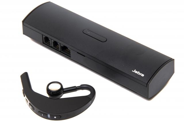 Jabra BT5020 with Bluetooth Hub