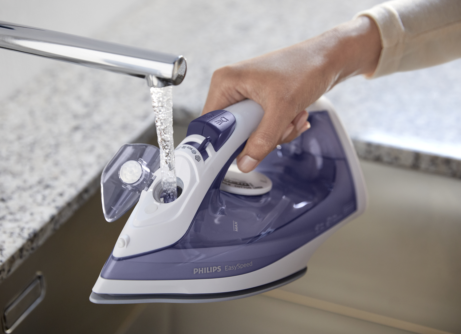 Philips Walita EasySpeed GC1752/34 iron Steam iron Ceramic soleplate – image 8