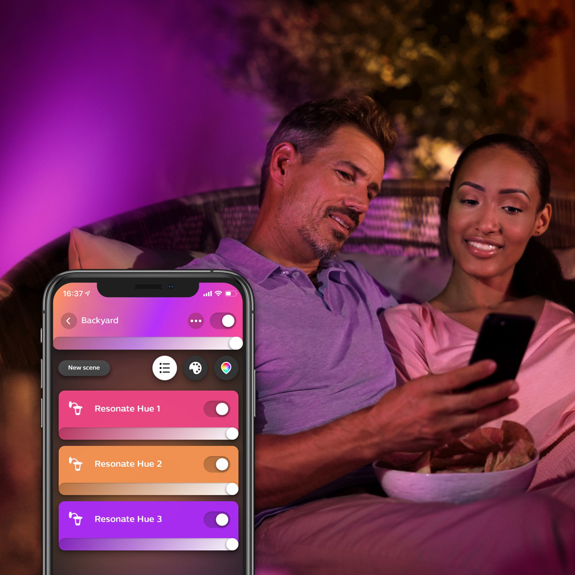 Philips by Signify Philips Hue White and colour ambience Resonate Outdoor wall light – image 9