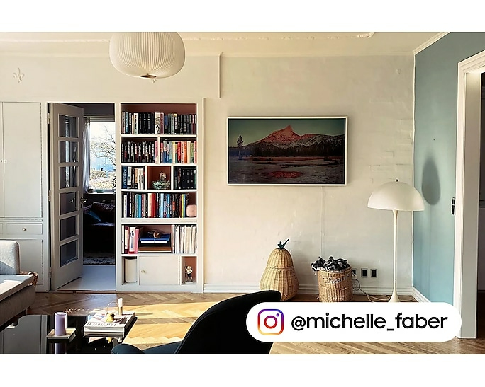 Samsung 50" The Frame LS03D Art Mode QLED 4K HDR Smart TV (2024) – image 6