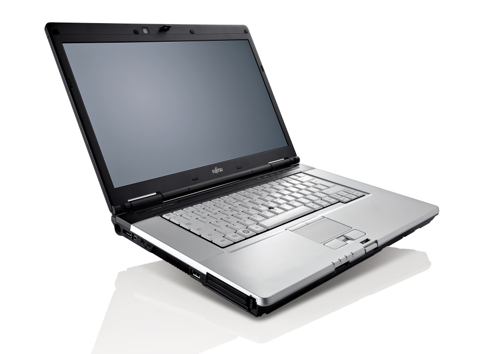 Fujitsu CELSIUS 700 Intel® Core™ i7 i7-640M – image 5