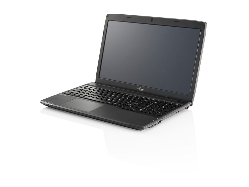 Fujitsu LIFEBOOK A514 Intel® Core™ i3 i3-4005U Laptop – image 2