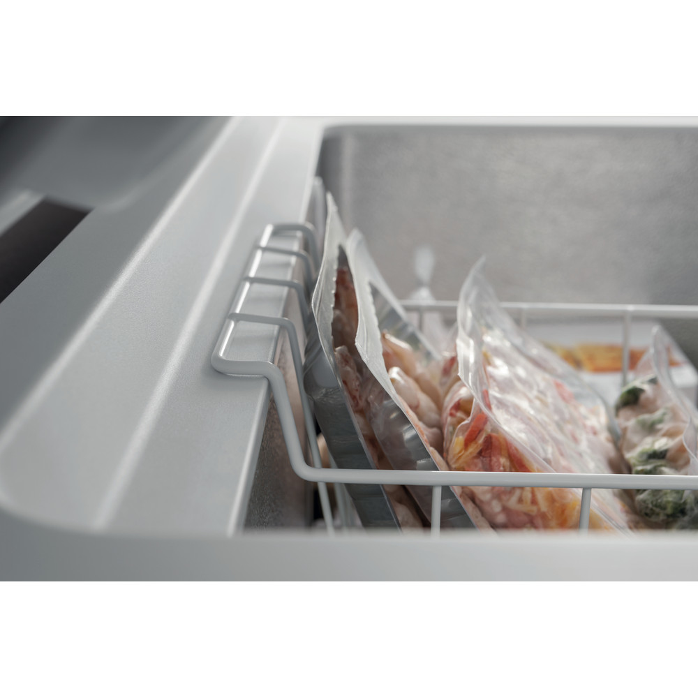 Whirlpool WHE3133.1 freezer Chest freezer Freestanding – image 7