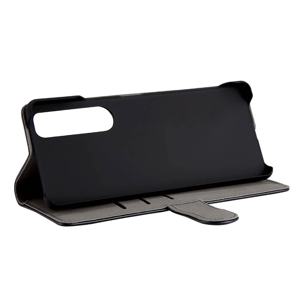 Gear Wallet Case Black - Xperia 1 III – image 4
