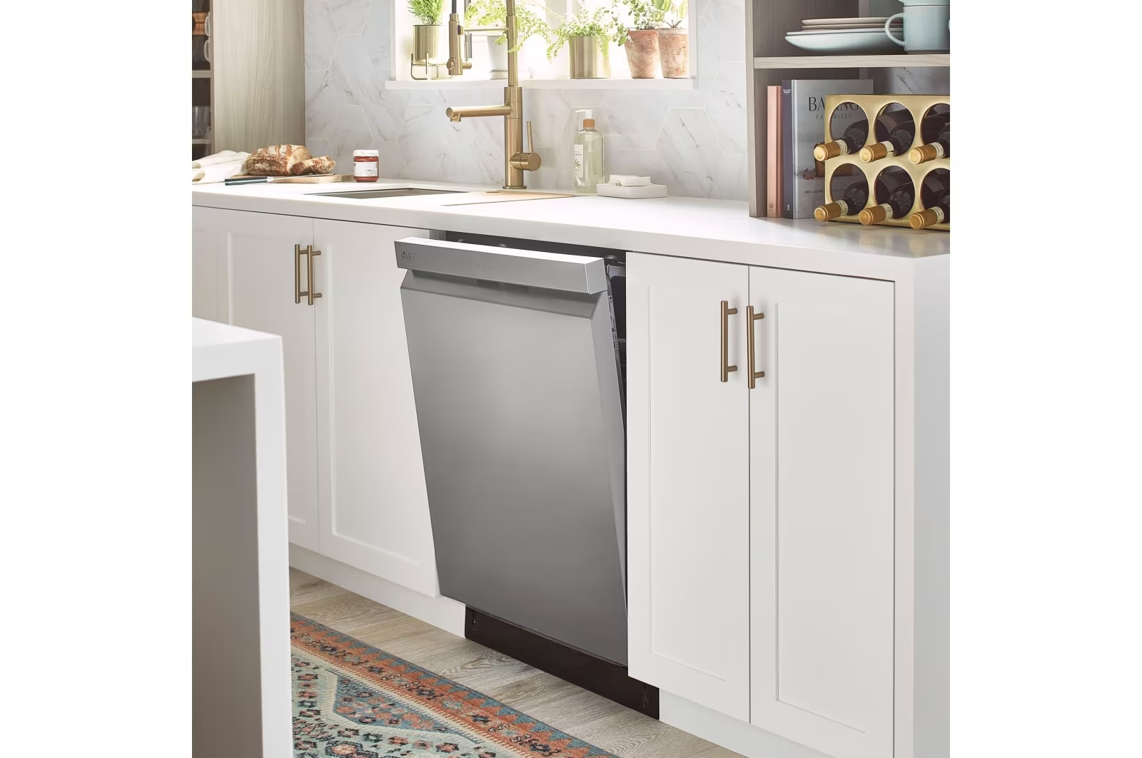 LG DF242FPS dishwasher Freestanding 14 place settings – image 6