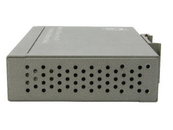 LevelOne 4 FE PoE + 1 FE Industrial Switch – image 5