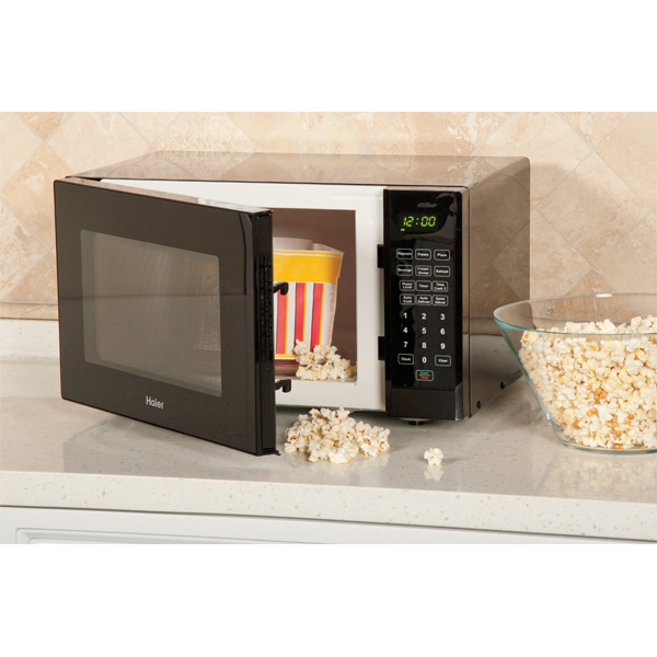 Haier 0.9 Cu. Ft. 900W – image 6