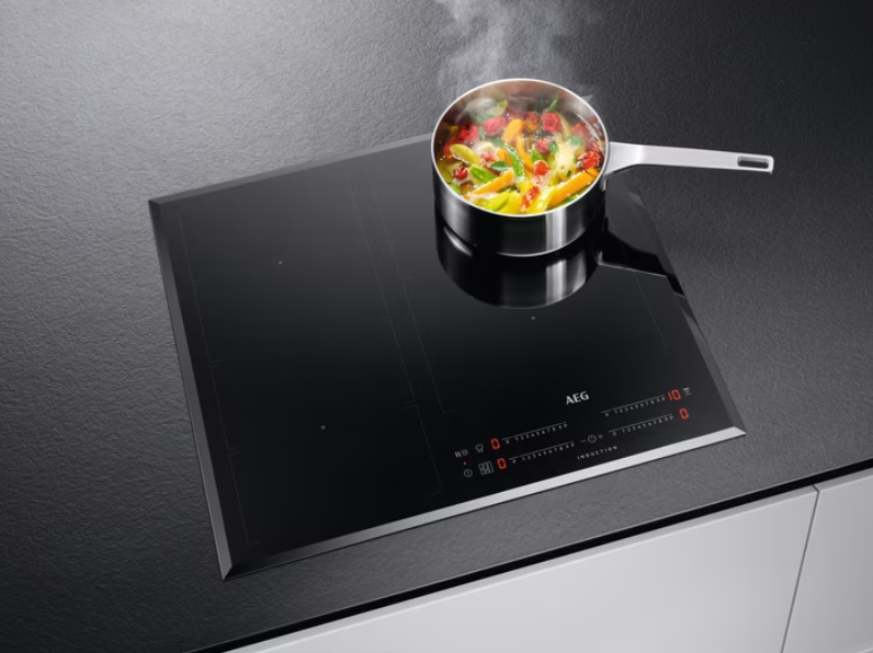 AEG IKE64476FB Black Built-in – image 3