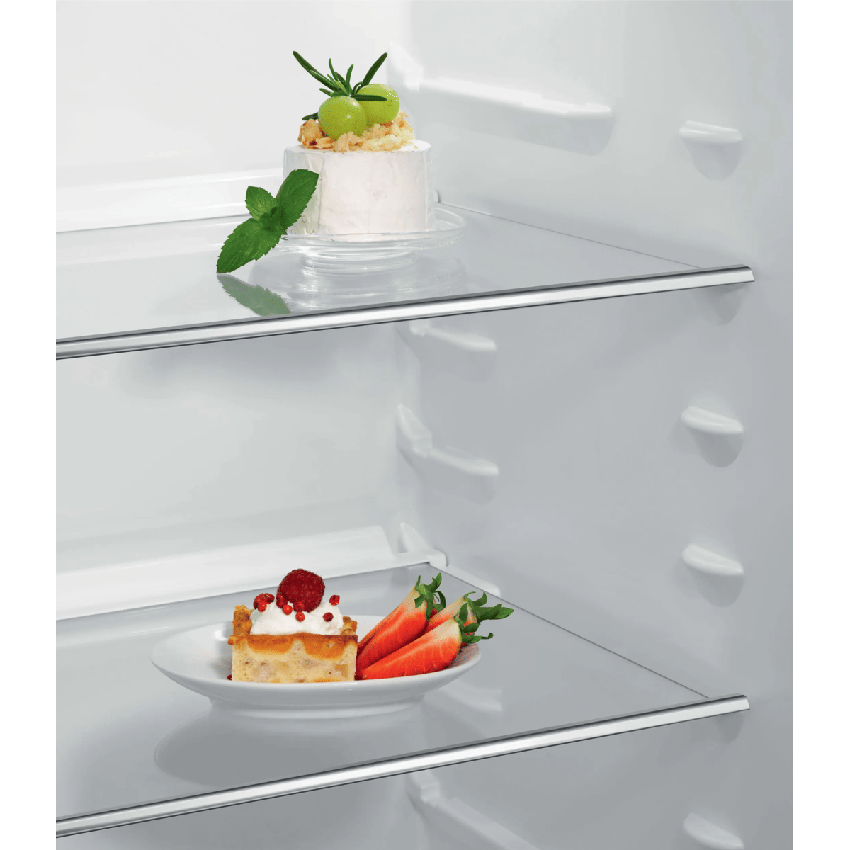 AEG SKB510F2AS fridge Built-in – image 5