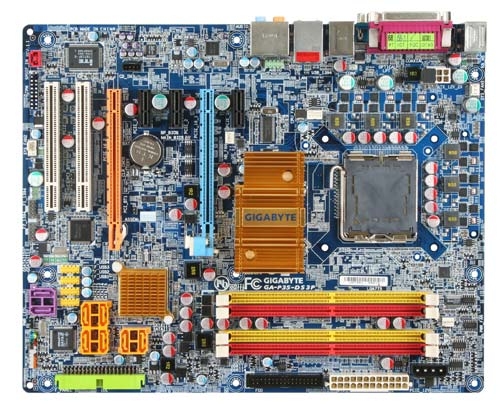 GIGABYTE GA-P35-DS3P Intel® P35 + ICH9R Chipset