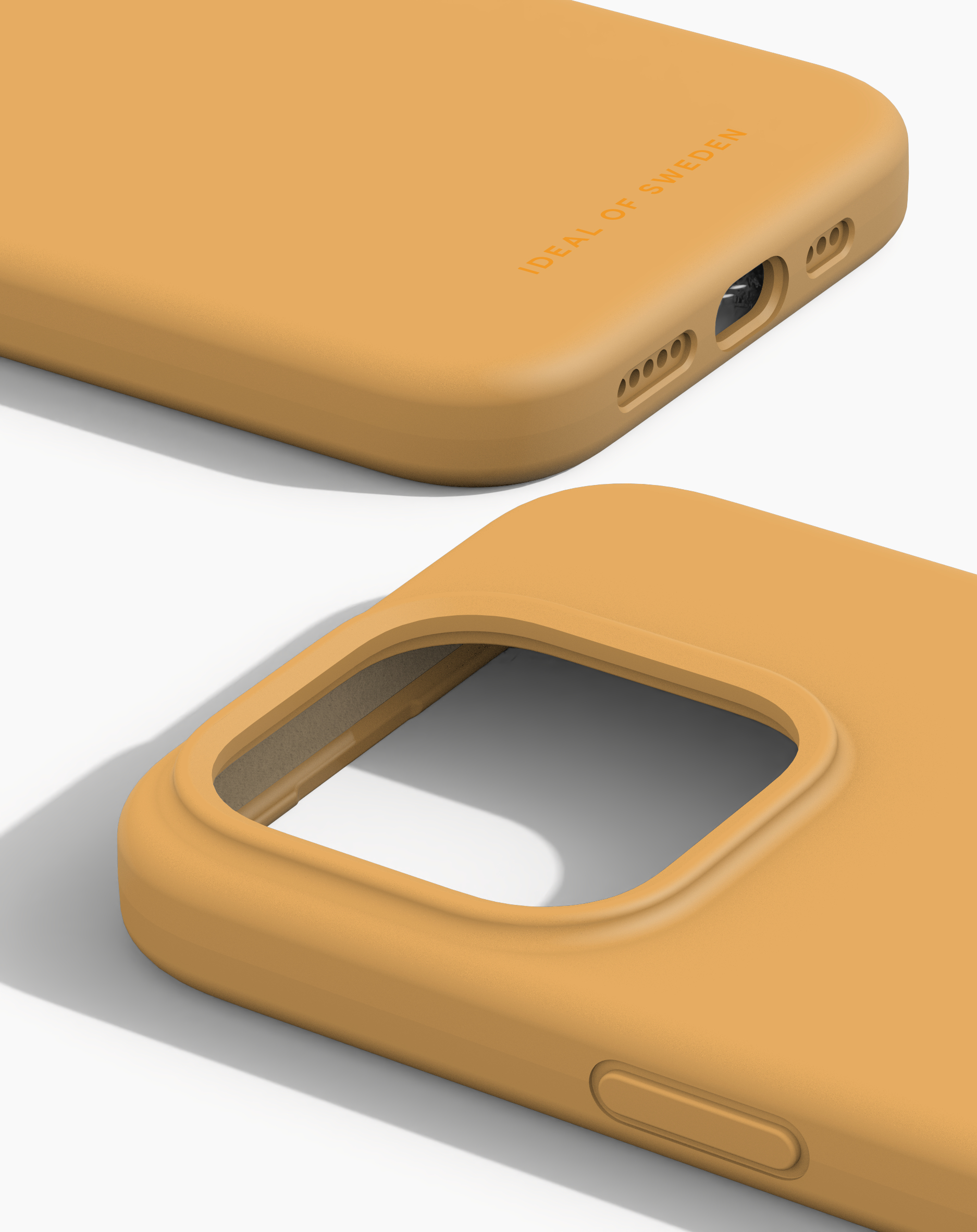 iDeal of Sweden Silicone Case iPhone 15PR Apricot