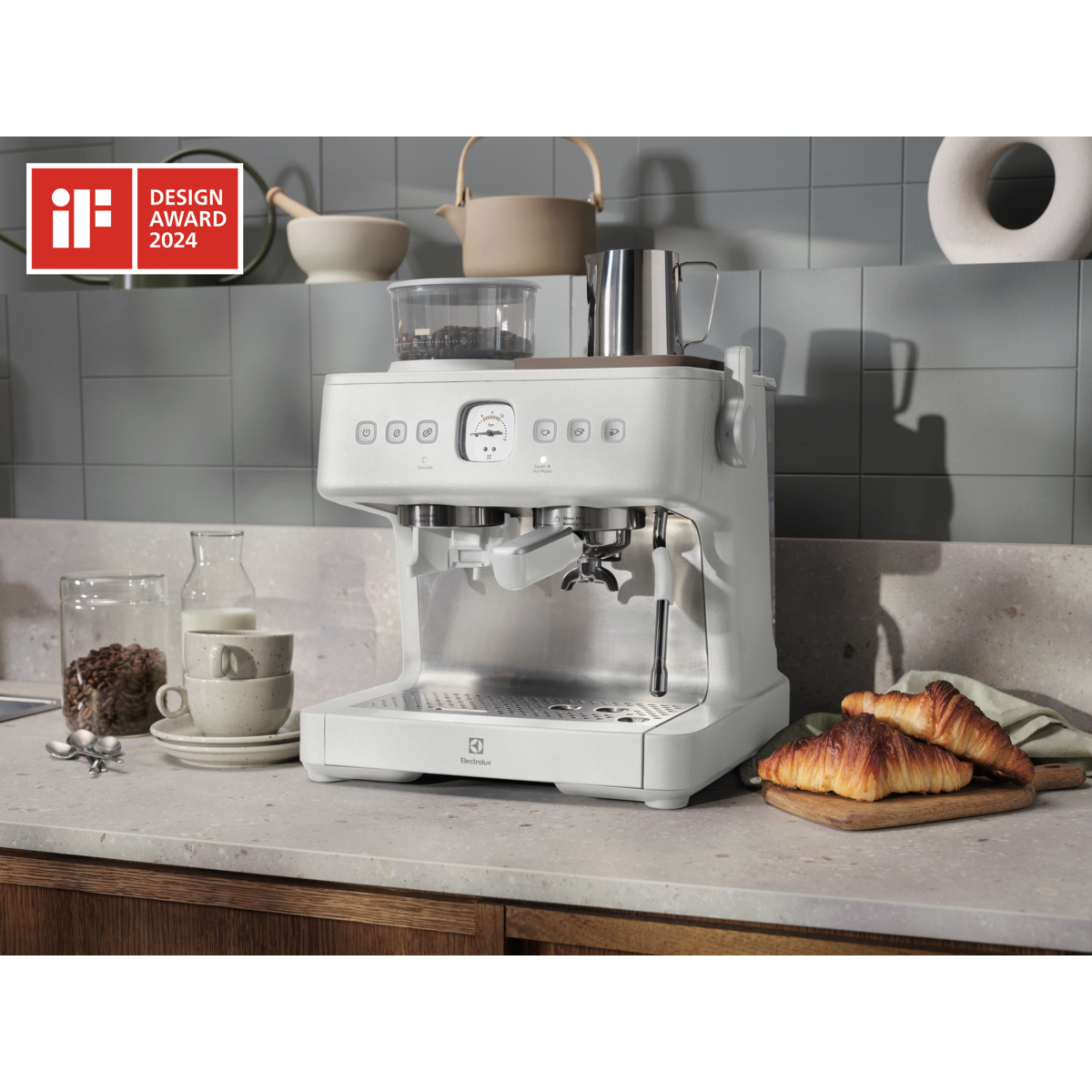 Electrolux E8EC1-8SW coffee maker Manual Espresso machine – image 2
