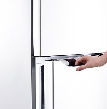 LG GC5000WH fridge-freezer Freestanding – image 5